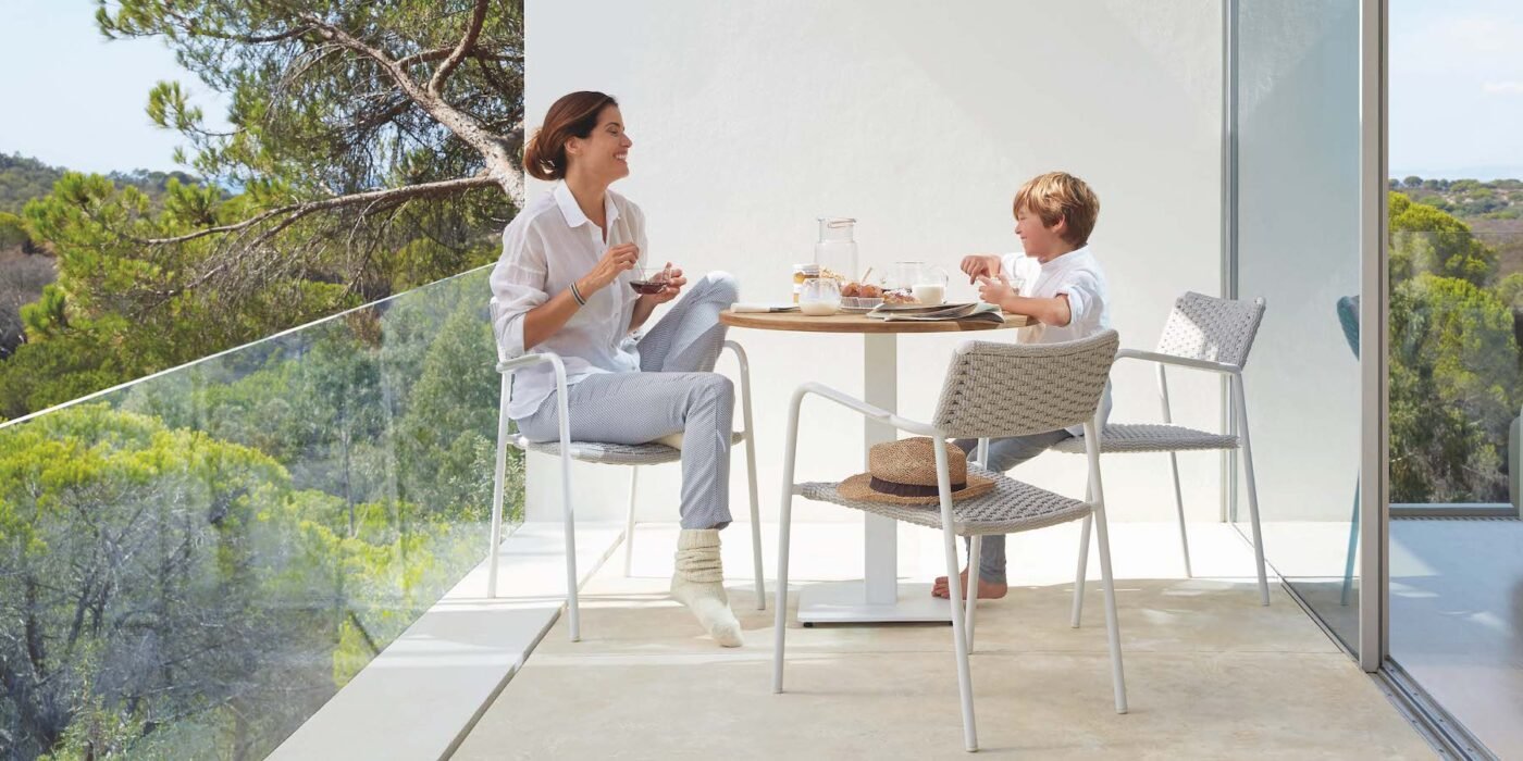 luxury-staycation_table-talk_pdstudio